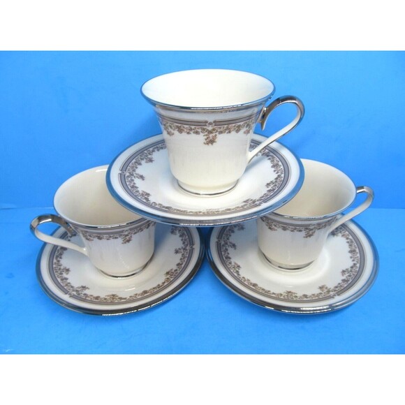 Lenox Lace Point Cups And Saucers Set Of 3  Excellent Condition - Picture 2 of 7